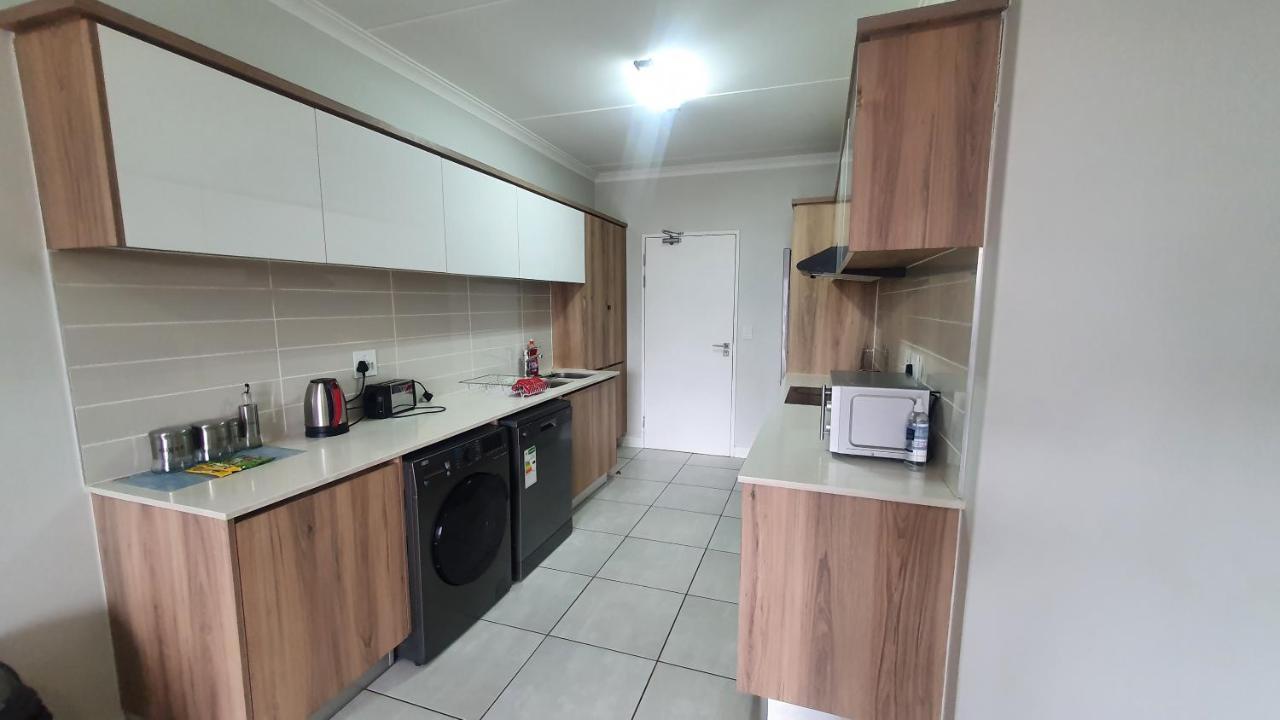 The Blyde Crystal Lagoon One Bedroom Apartment Pretoria-Noord Extérieur photo