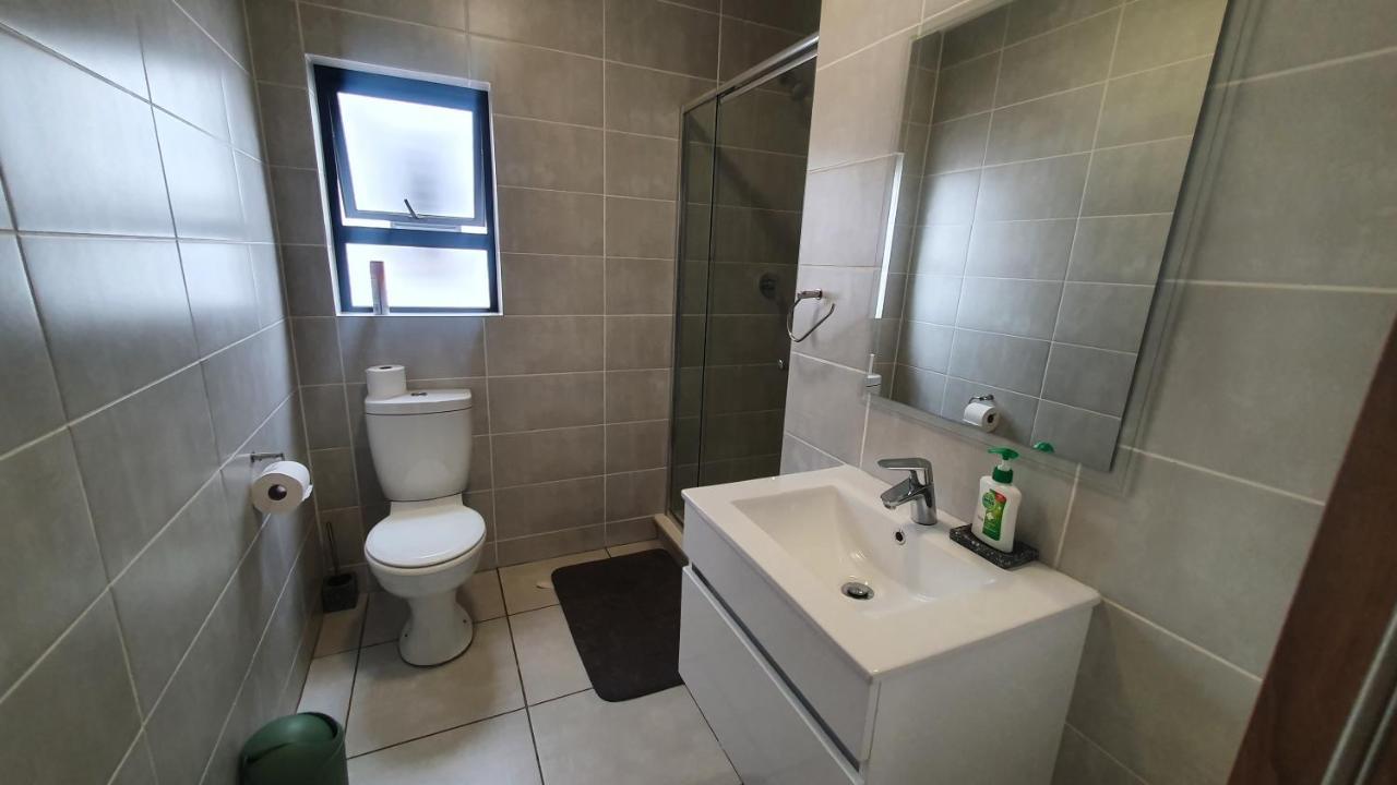 The Blyde Crystal Lagoon One Bedroom Apartment Pretoria-Noord Extérieur photo